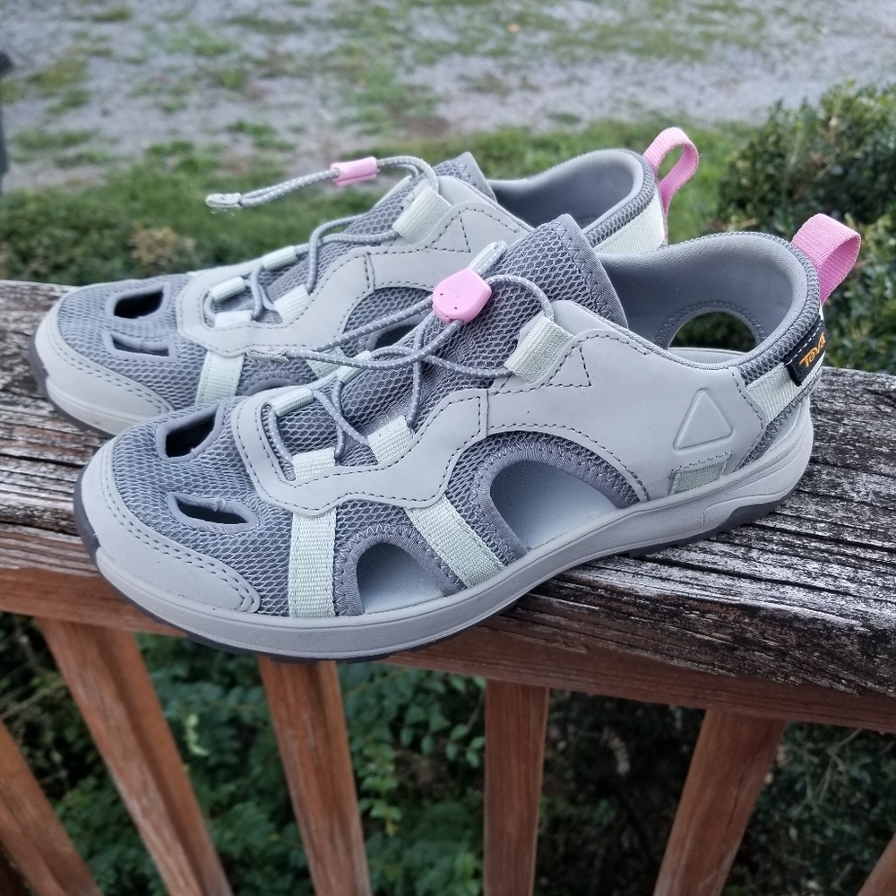 Teva Walhalla sport sandals